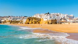 Encuentra vuelos baratos desde la Guatemala $[,, preposition:'to ']$[,, article:'to ']$[,, place:'to']