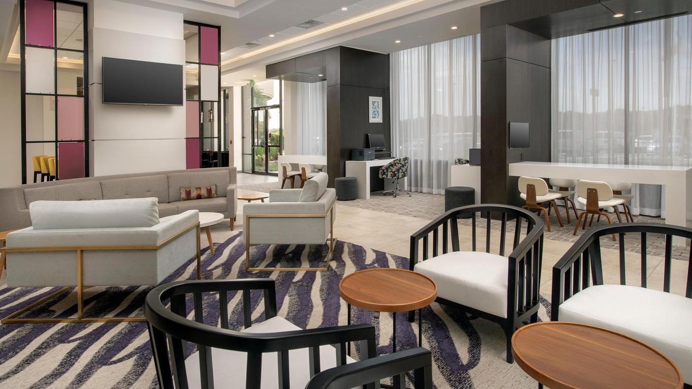 Crowne Plaza San Antonio Airport By IHG