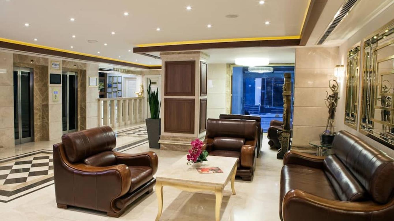 Grand Asiyan