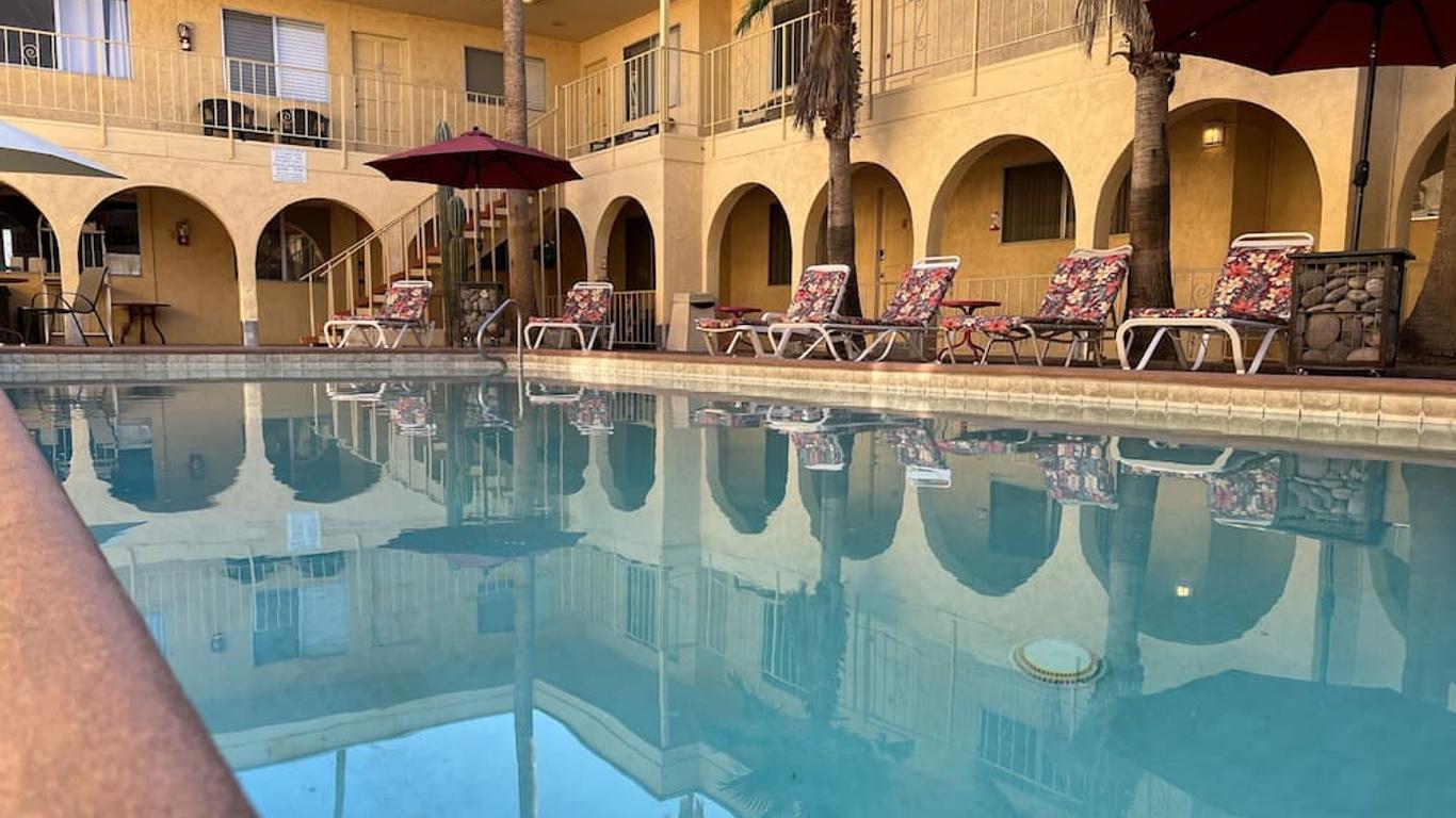 Hidden Palms Resort Condominiums Lake Havasu City