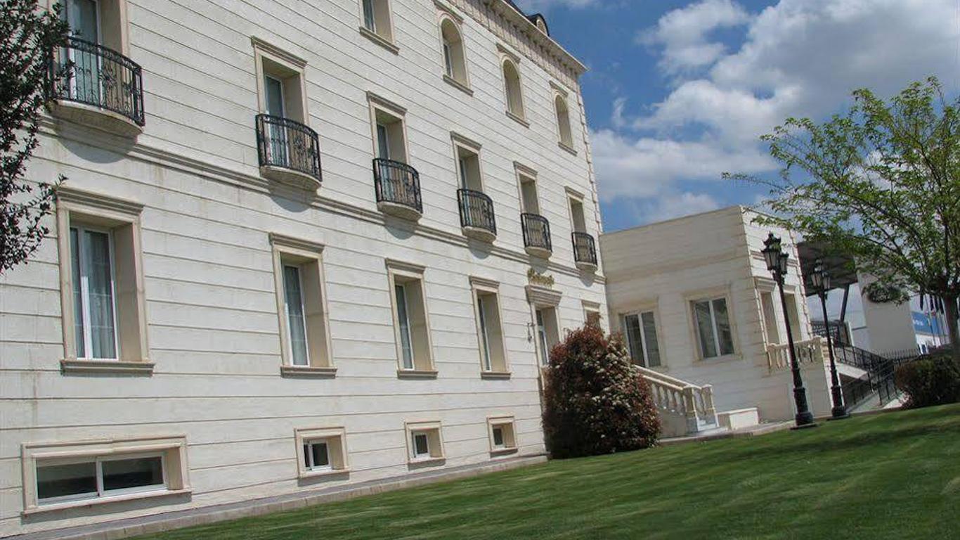 Hotel Santa Isabel