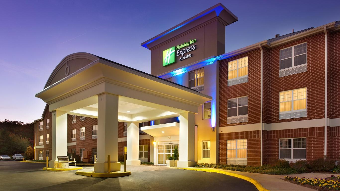 Holiday Inn Express & Suites Manassas