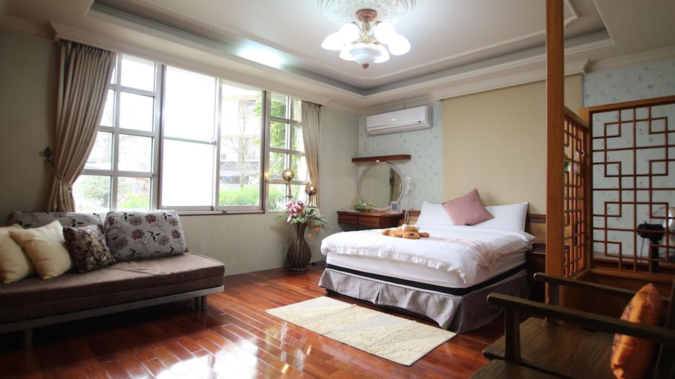 Yilan Pine Villa Homestay