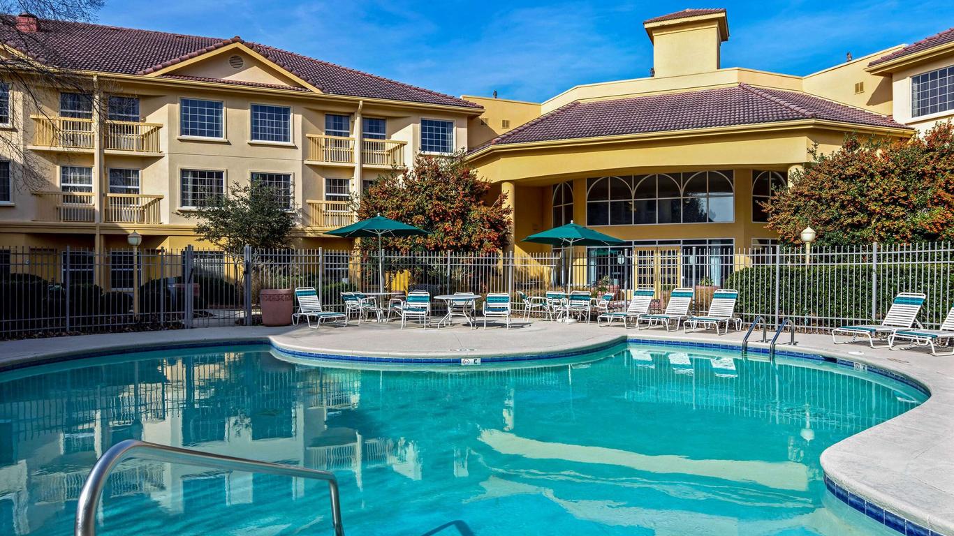 La Quinta Inn & Suites by Wyndham Macon